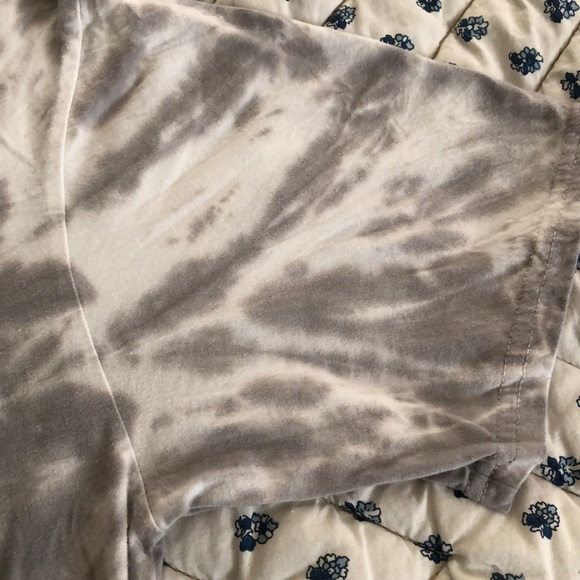 Pac Sun Tee Shirt - Picture 4 of 4